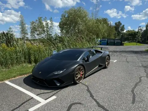 Lamborghini Huracán spotted in Granby