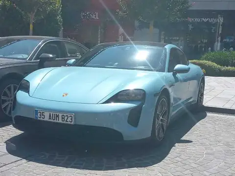 Porsche Taycan (2020) spotted in İzmir, Turkey