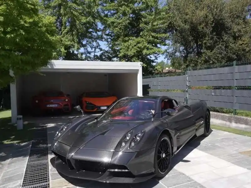 Pagani Huayra spotted in Gallarate