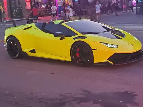 Lamborghini Huracán spotted in East Pensacola Heights