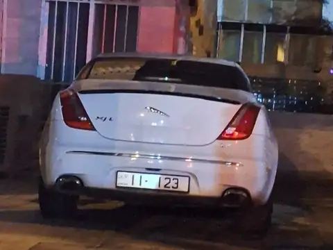 Jaguar XJ spotted in Amman