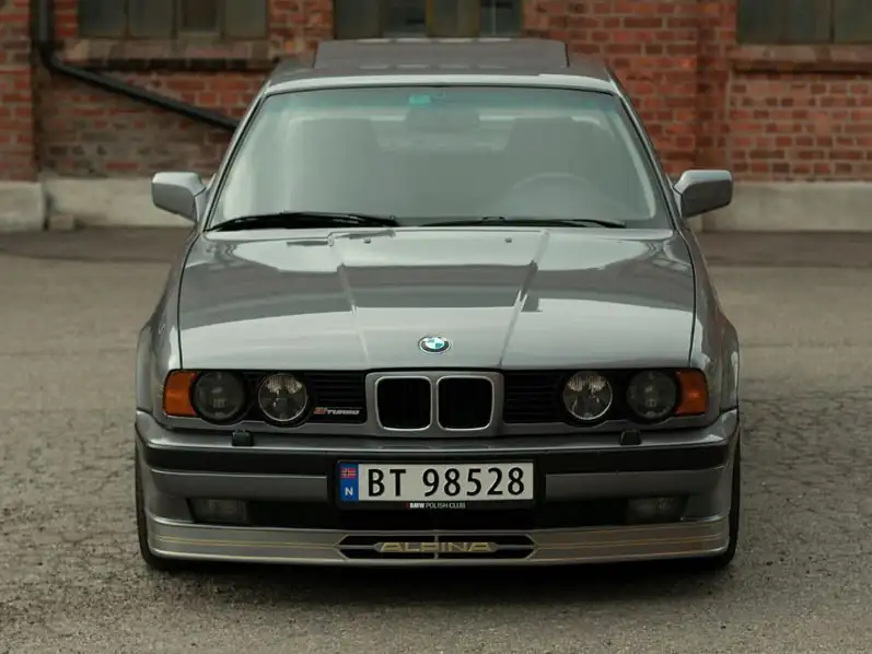 BMW Alpina B10 Bi-Turbo (1994) spotted in Lillestrøm, Norway