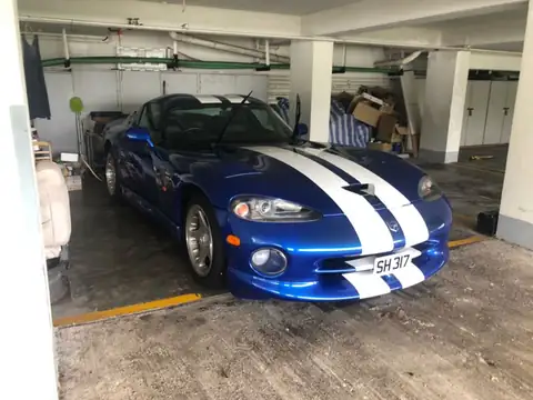 Dodge Viper GTS (1996) spotted in Hong Kong, Hong Kong