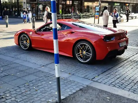 Ferrari 488 GTB spotted in Gävle