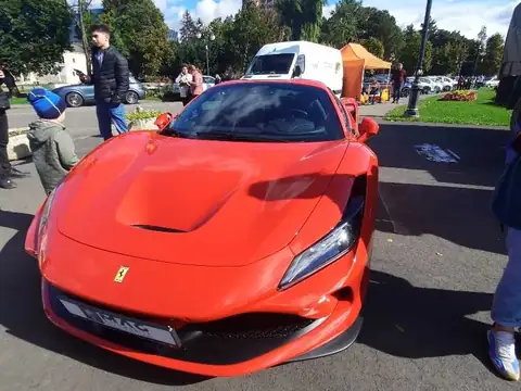 Ferrari SF90 Stradale (2020) spotted in Iaşi, Romania