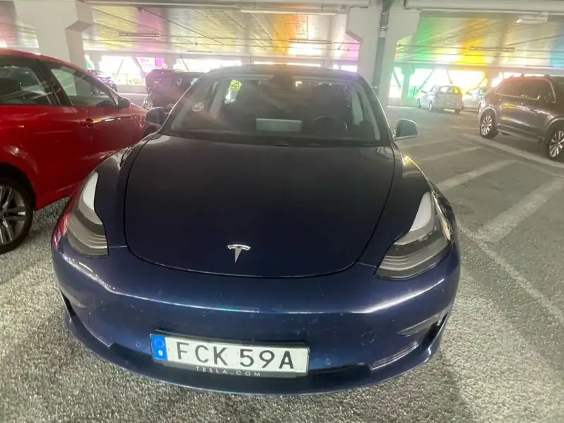 Tesla Model 3 (2021) spotted in Växjö, Sweden