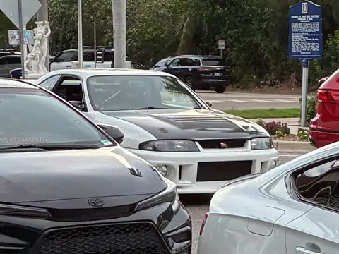 Nissan Skyline GT-R (1999) spotted in Frostproof, United States