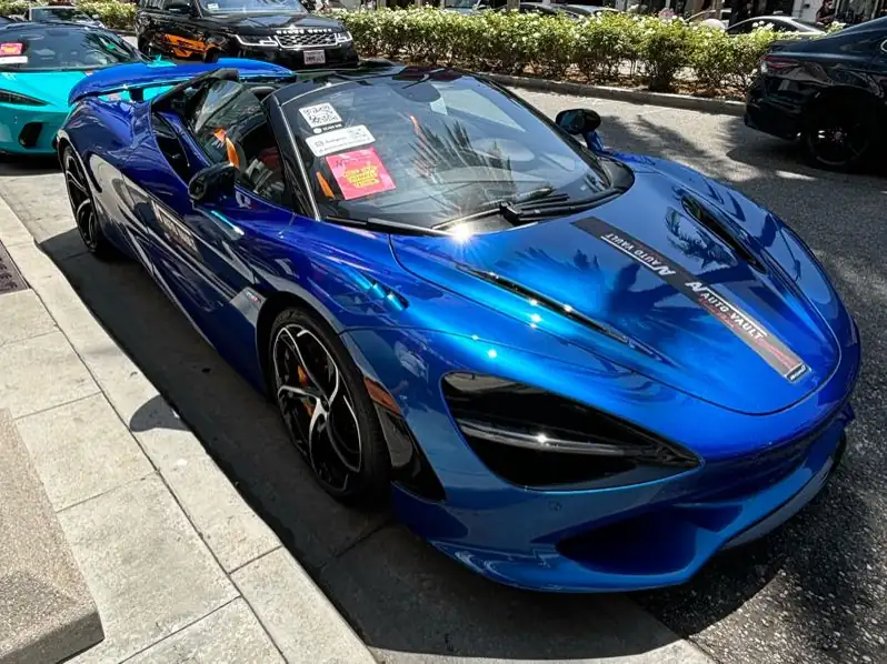 McLaren 720S Spider (2020) spotted in Los Angeles, United States