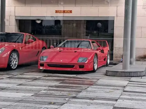 Ferrari F40 (1987) spotted in Singapore, Singapore