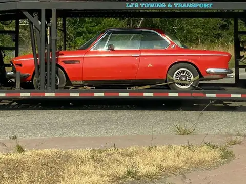 BMW 2000 CS (1969) spotted in Banff, Canada