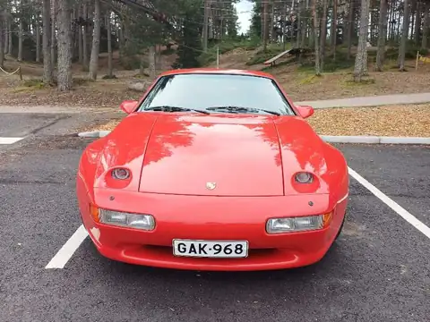 Porsche 928 spotted in Kalajoki