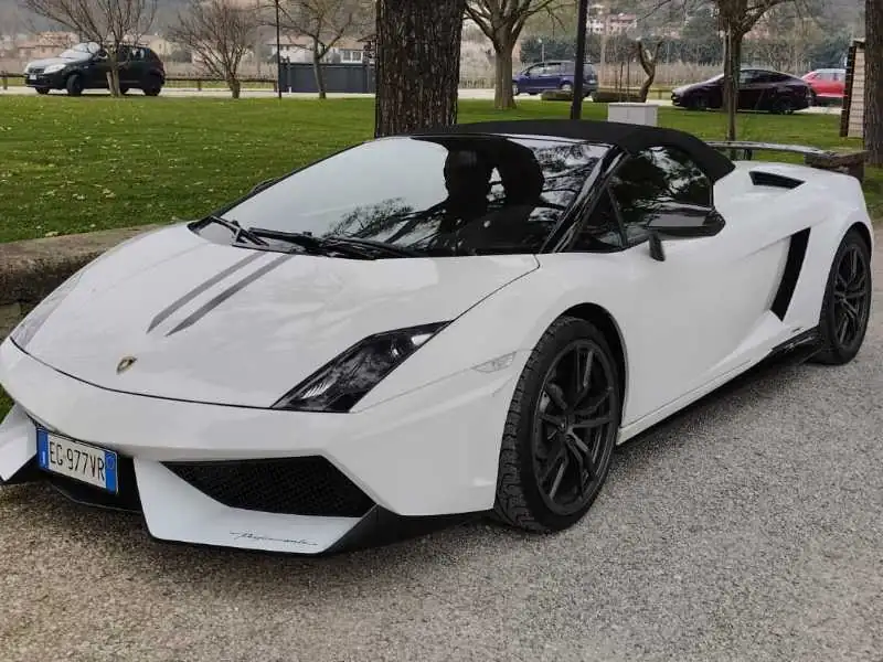 Lamborghini Gallardo LP570-4 Spyder Performante (2011) spotted in Padua, Italy