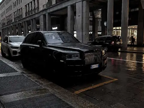 Rolls-Royce Cullinan spotted in Turin
