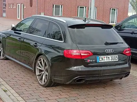 Audi RS 4 (2012) spotted in Emden, Germany