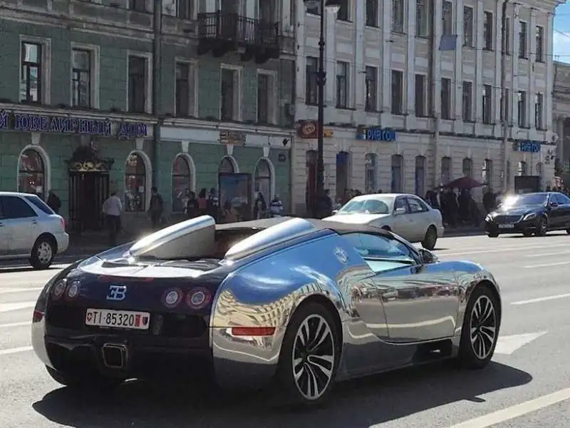 Bugatti Veyron (2011) spotted in Minsk, Belarus