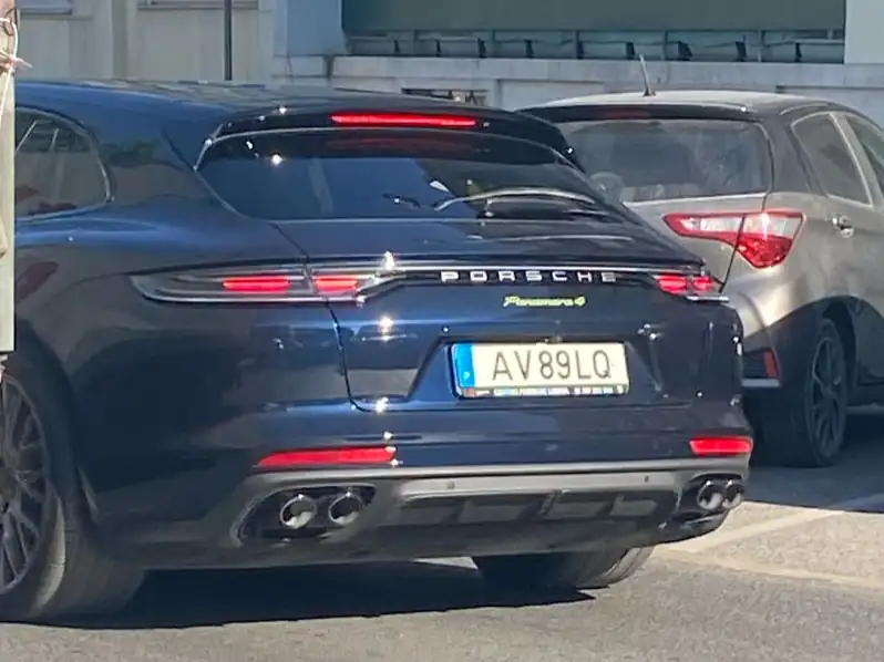 Porsche Panamera 4 (2021) spotted in Lisbon, Portugal
