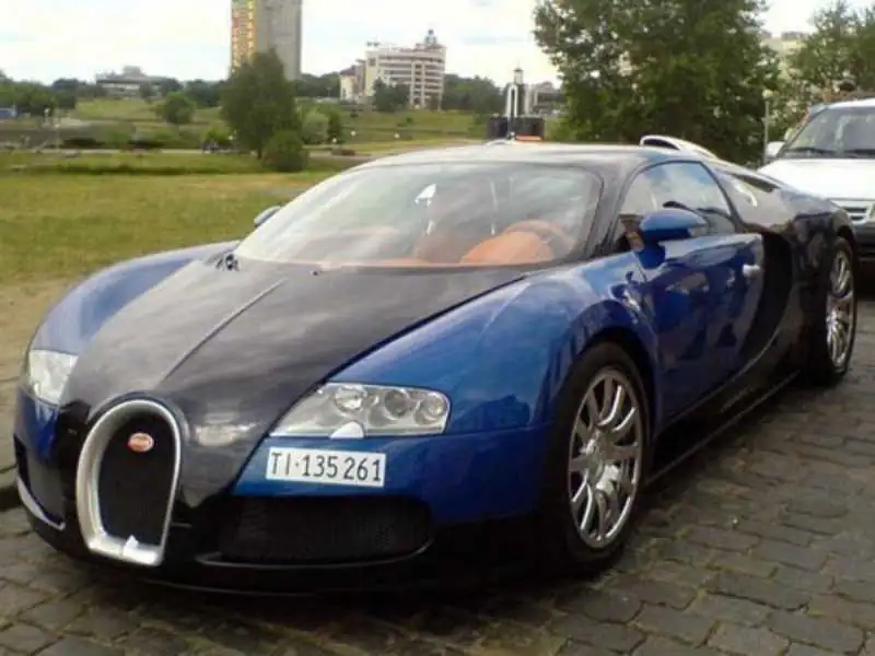 Bugatti Veyron spotted in Minsk