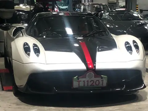 Pagani Huayra (2018) spotted in Hong Kong, Hong Kong