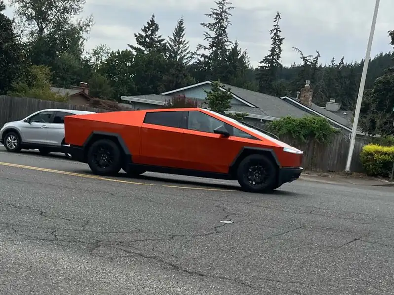 Tesla Cybertruck (2024) spotted in Prineville, United States