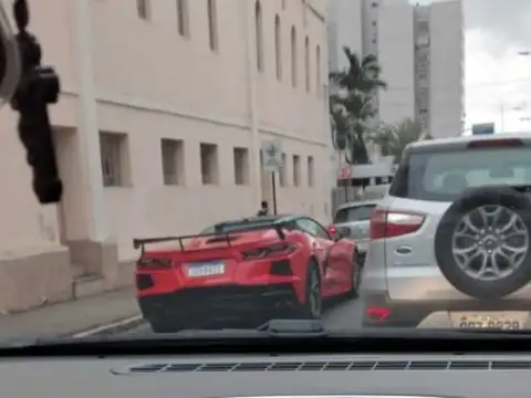 Chevrolet Corvette (2023) spotted in Lavras, Brazil