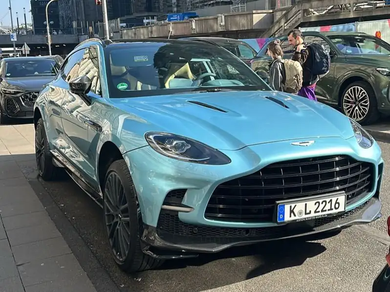 Aston Martin DBX707 (2022) spotted in Köln, Germany