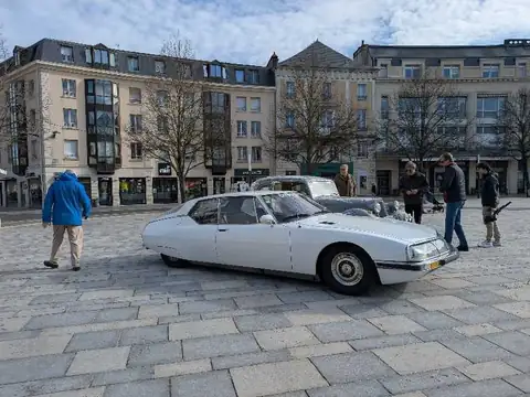 Citroën SM (1970) spotted in Paris, France