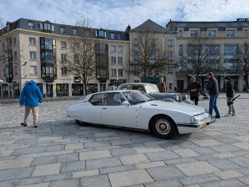 Citroën SM (1970) spotted in Paris, France