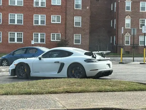 Porsche 718 Cayman GT4 RS spotted in Chattanooga