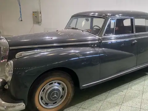 Mercedes-Benz W186 (1953) spotted in Nitra, Slovakia
