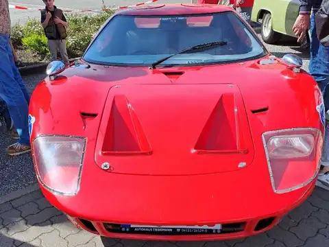Ford GT40 (1966) spotted in Hamburg, Germany