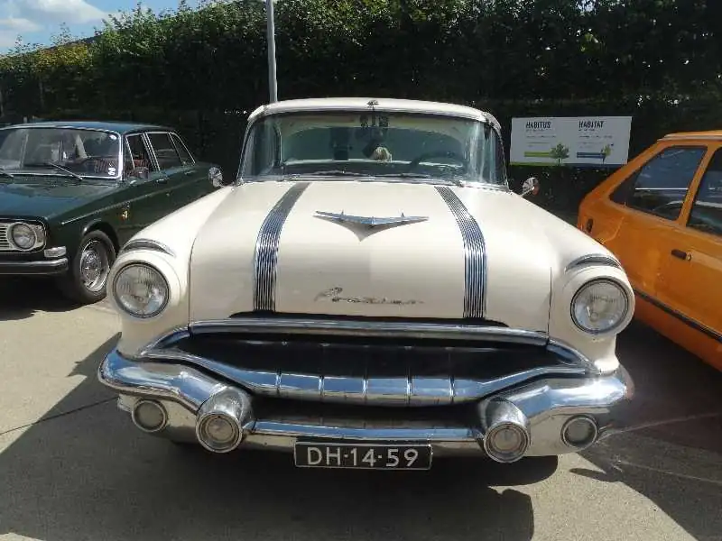 Pontiac Star Chief (1956) spotted in Hasselt, Belgium