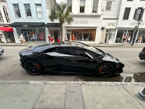 Lamborghini Huracán spotted in Charleston