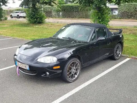 Mazda MX-5 Miata (2001) spotted in Riorges, France