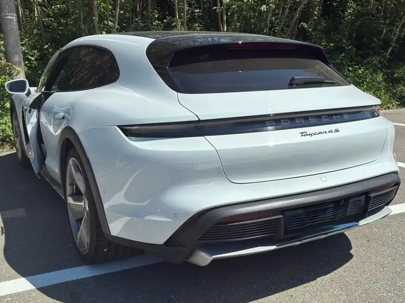 Porsche Taycan 4S spotted in Rovigo