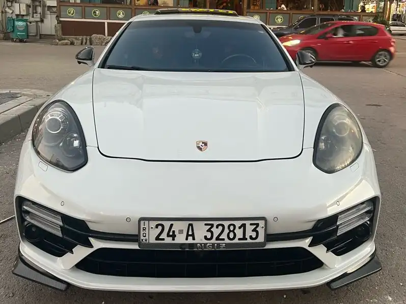 Porsche Panamera (2022) spotted in Gaziantep, Turkey