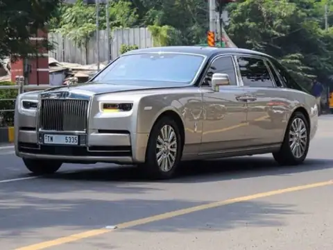 Rolls-Royce Phantom spotted in Delhi