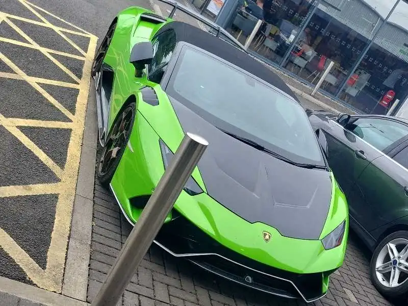 Lamborghini Huracán (2020) spotted in Edinburgh, United Kingdom