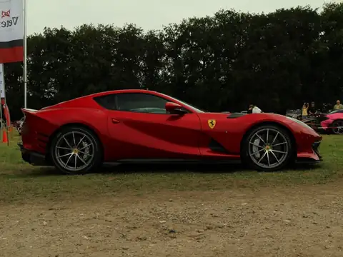 Ferrari F8 Tributo spotted in Utrecht