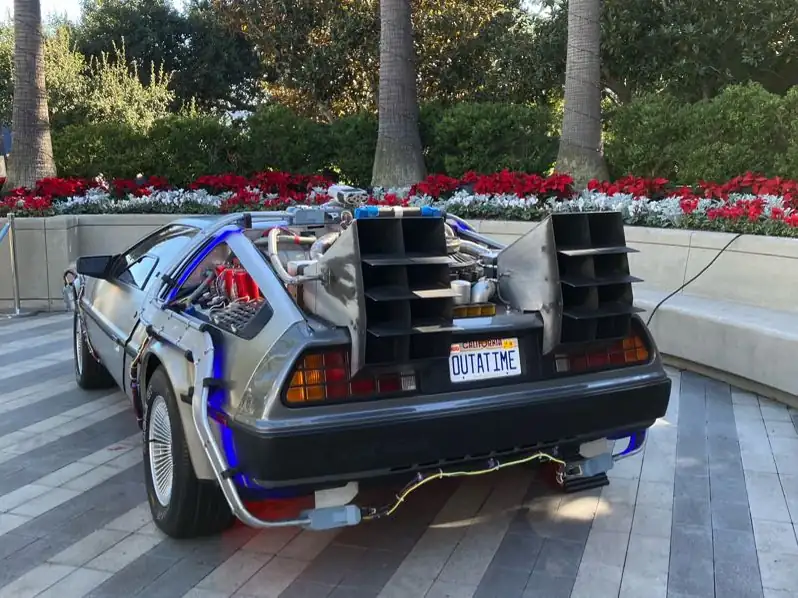 DeLorean DMC-12 (1981) spotted in Los Angeles, United States