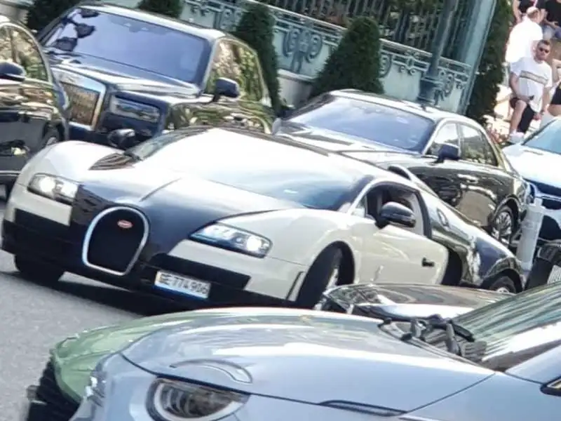 Bugatti Veyron (2015) spotted in Chemnitz, Germany