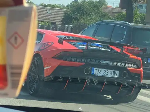 Lamborghini Huracán (2020) spotted in Iaşi, Romania