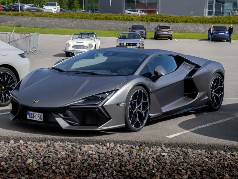 Lamborghini Revuelto (2023) spotted in Örebro, Sweden