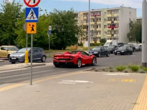 Ferrari 488 Spider (2019) spotted in Toruń, Poland