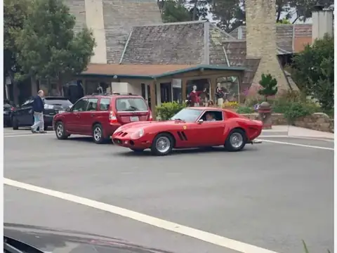 Ferrari 275 GTB spotted in Dublin