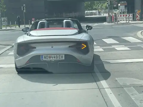 McLaren 720S Spider (2021) spotted in Vienna, Austria