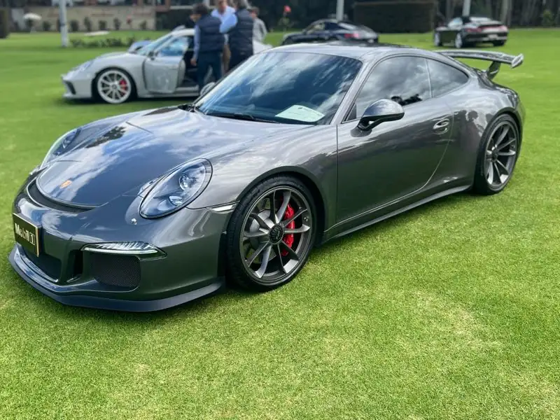 Porsche 911 GT3 spotted in Bogotá