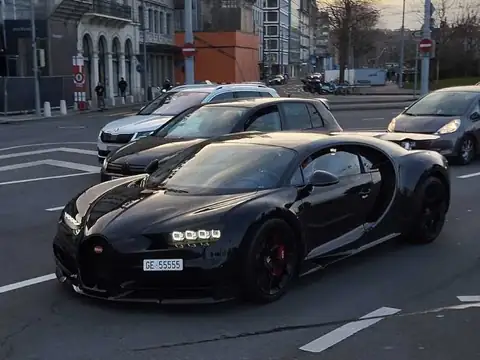 Bugatti Chiron spotted in Geneva