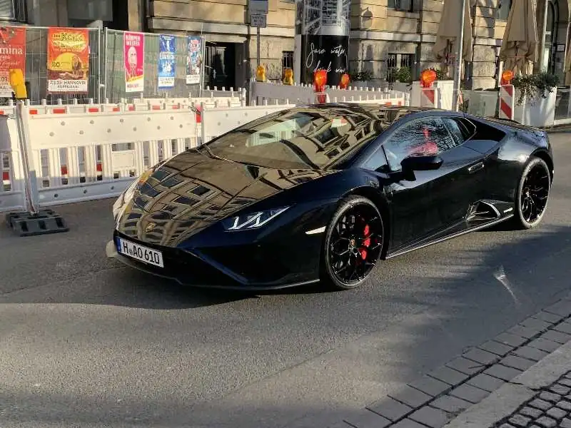 Lamborghini Huracán (2020) spotted in Otterup, Denmark