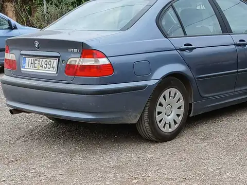 BMW 316i (2001) spotted in Makrakómi, Greece