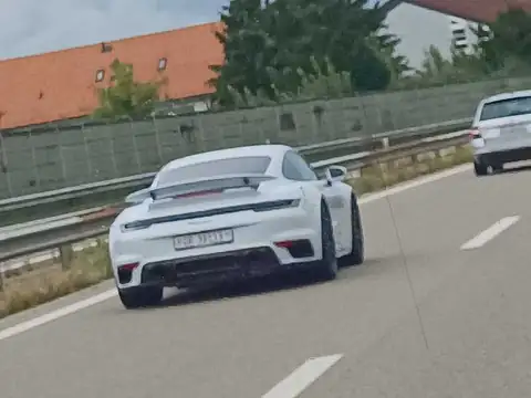 Porsche 911 Turbo S spotted in Jona